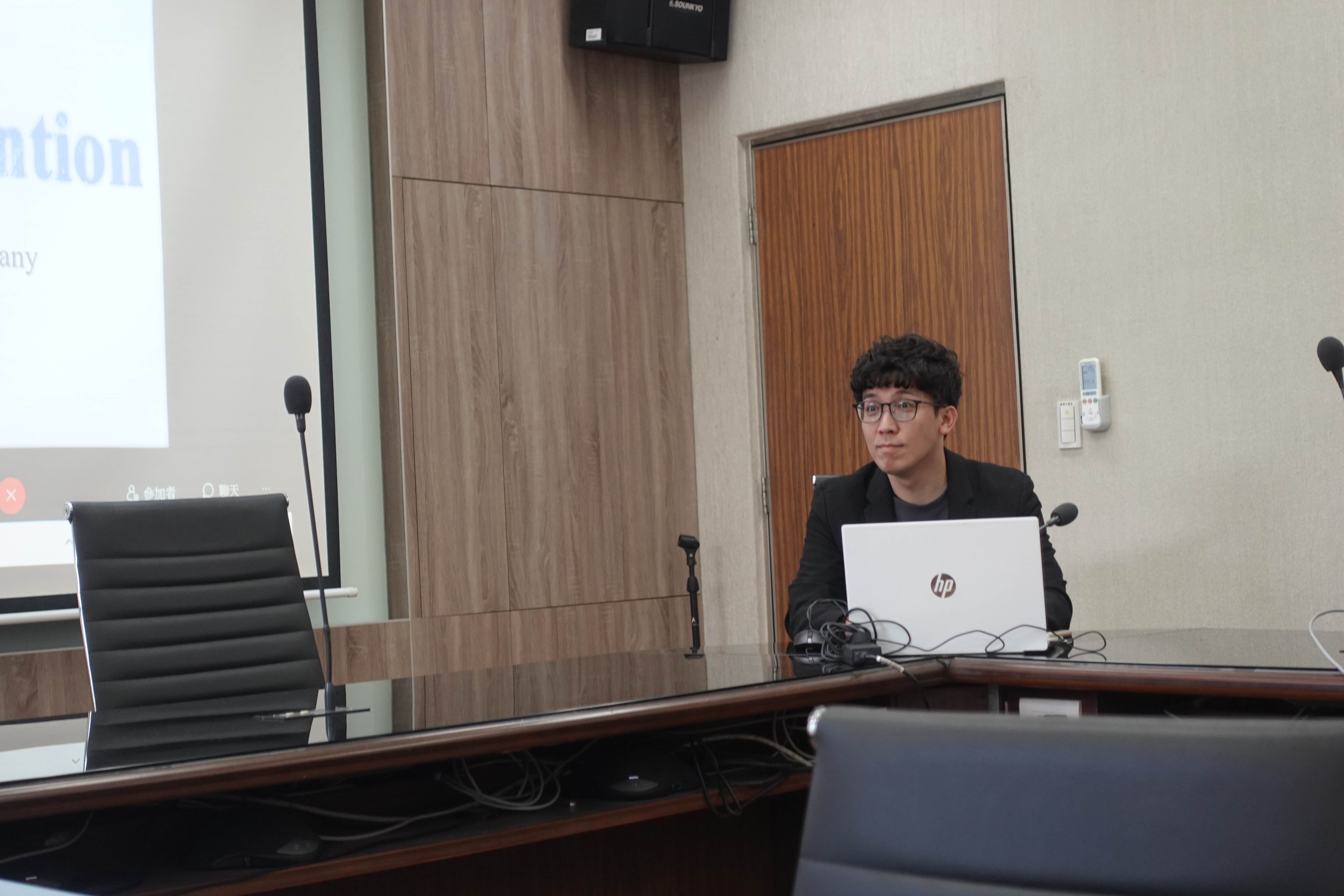 盧正恒教授演講「軍事革命的退卻？清代臺灣西式堡壘的戰爭、建設與異域景致」紀要