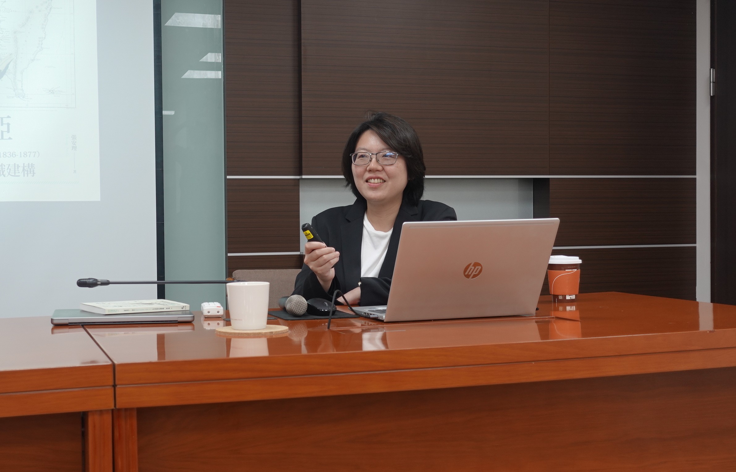 張安理女士演講「歐美博物學技術在東亞怎麼執行？：談談《採集東亞：郇和（Robert Swinhoe, 1836-1877）及其博物學建構》」紀要
